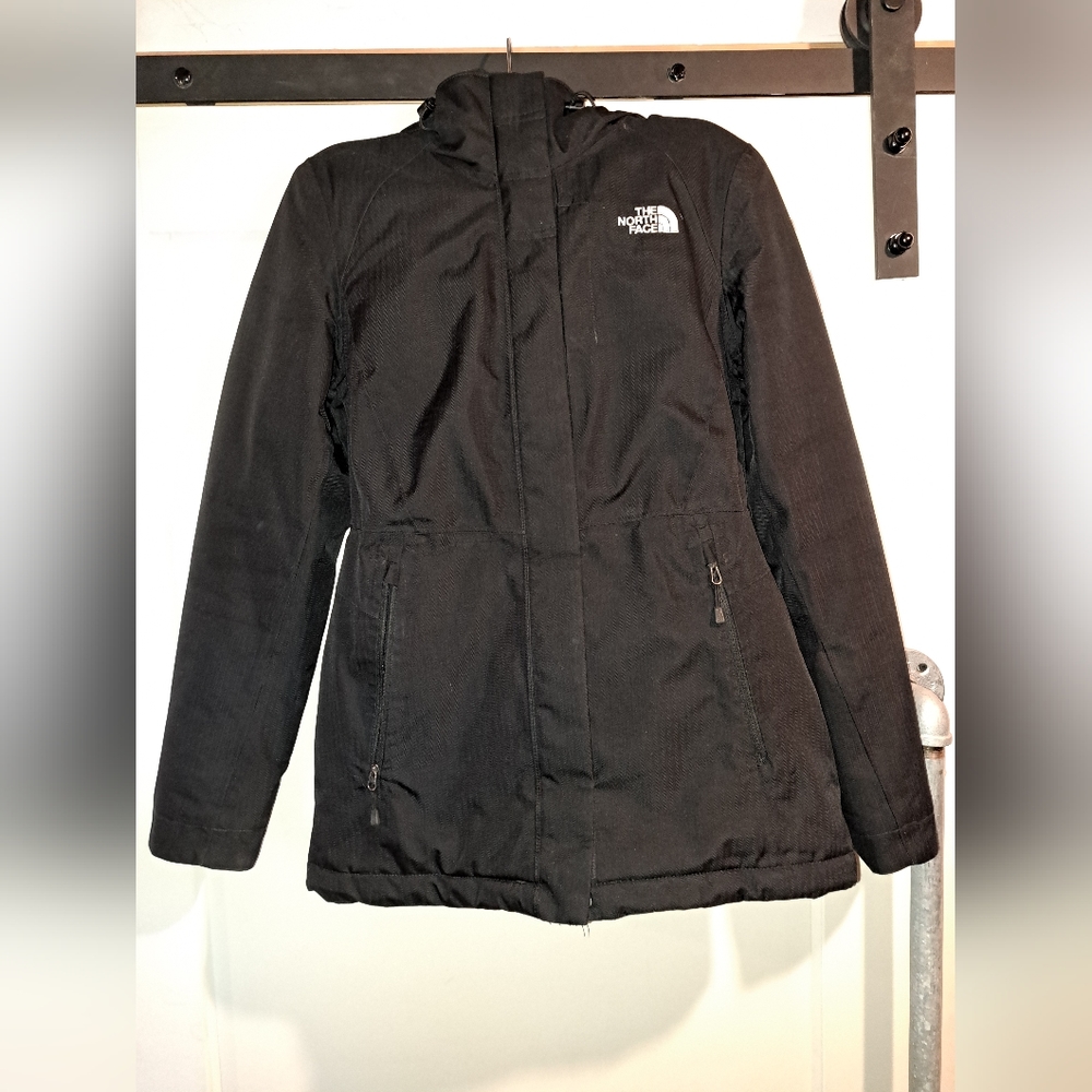 The North Face womens dryvent winter jacket
